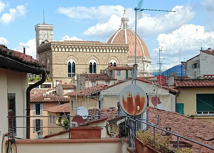 Ponte Vecchio Attico Vista Duomo Διαμέρισμα